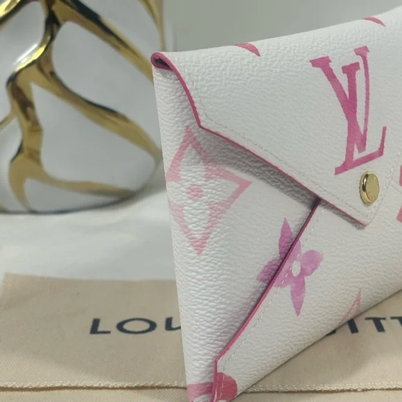 Stunning Rare Louis Vuitton Medium Kirigami Watercolor Sold - Picture 5 of 11